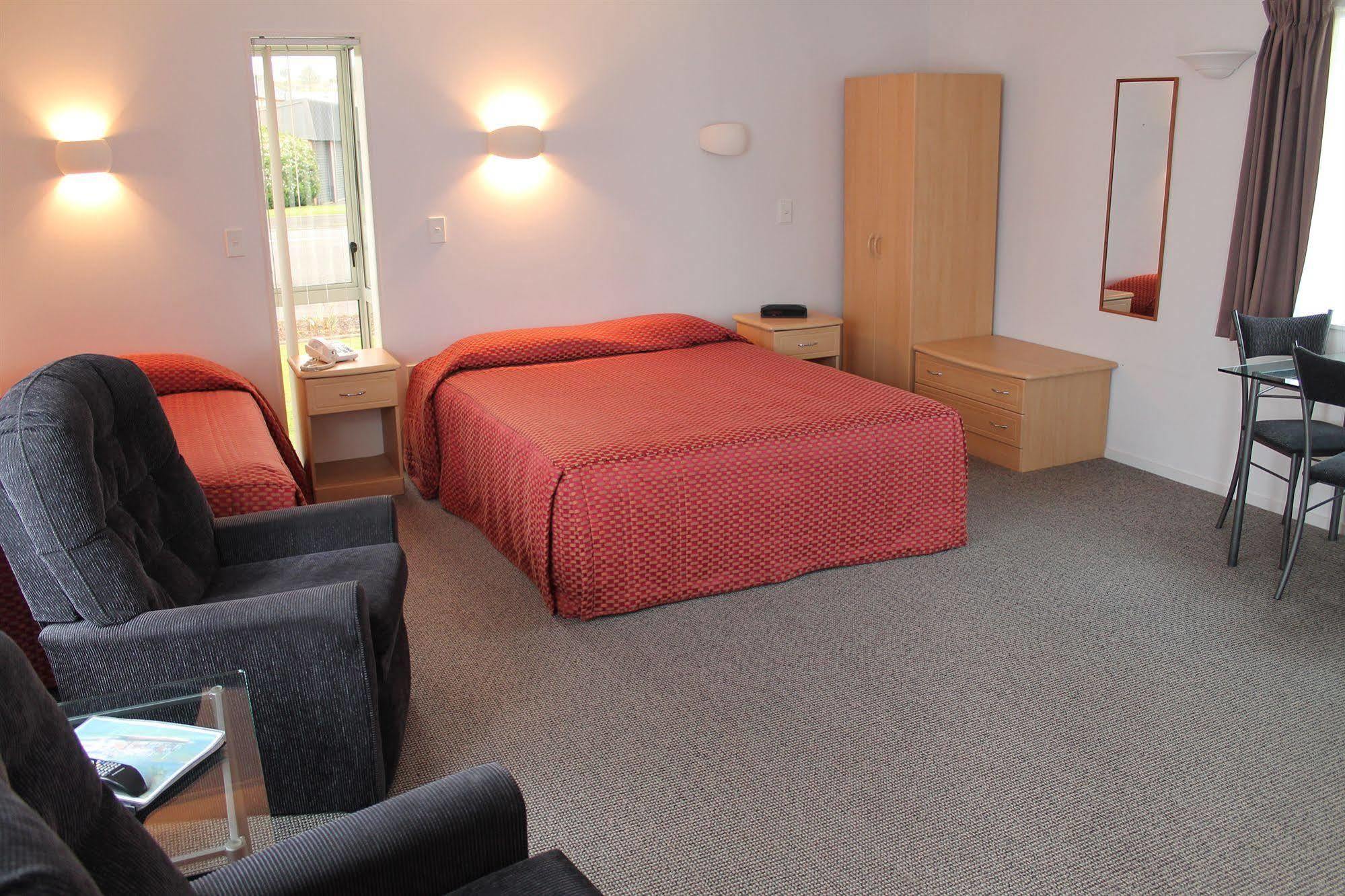Riverview Motel Уангануй Екстериор снимка